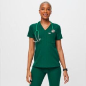 women's Hunter Green Catarina - One-Pocket Scrub Top - XXS / Hunter Green